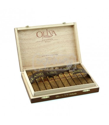 Oliva Serie V Melanio Robusto Box 10 szál